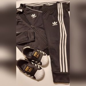 🖤🤍Adidas jogger suit toddler, toddler boys jogger/jacket, adidas sweatsuit boy